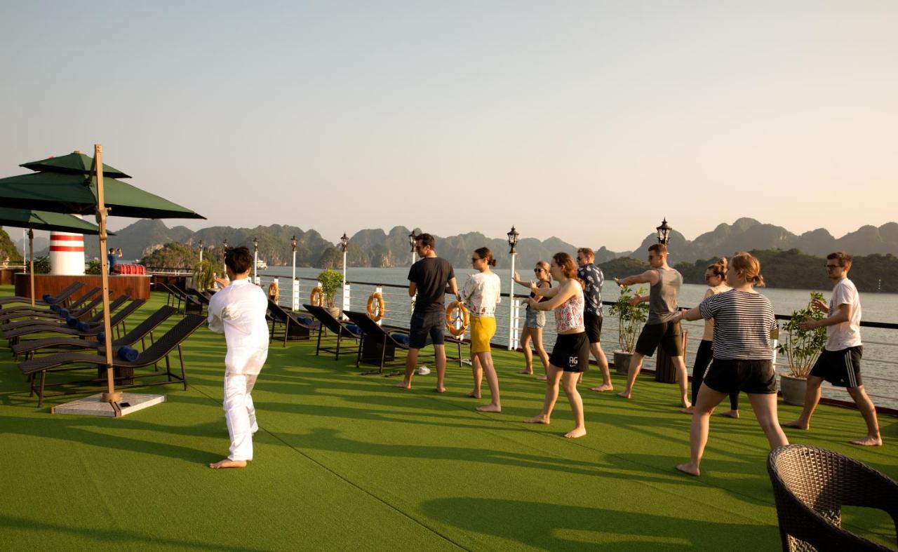 Dora Cruise By Hag Hotel Ha Long Buitenkant foto