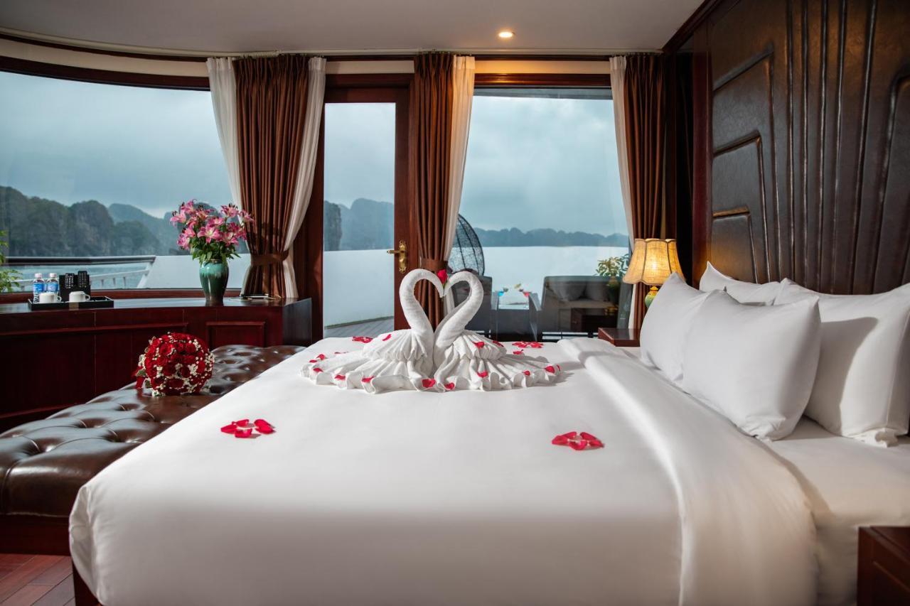 Dora Cruise By Hag Hotel Ha Long Buitenkant foto